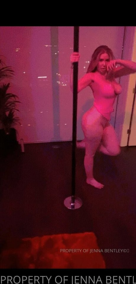 squirting onlyfans erotic photo