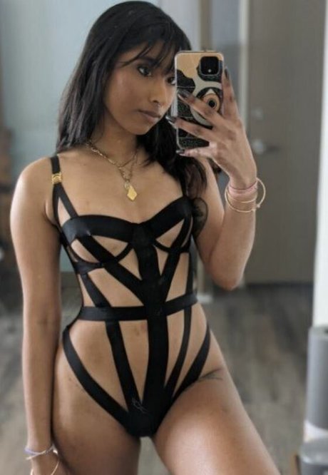 Spicypakora sexy star pictures