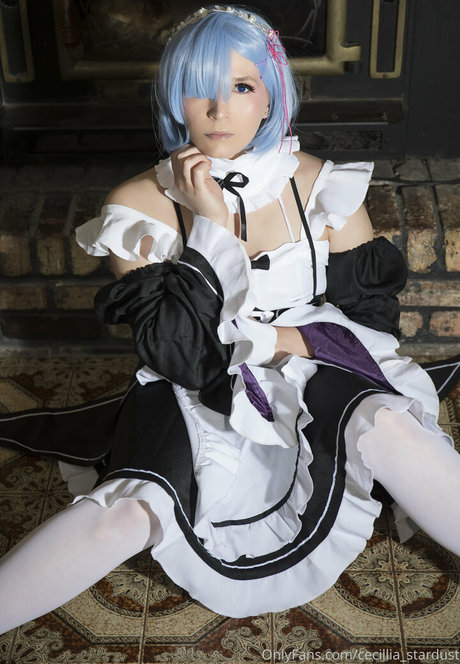 waitress onlyfans beautiful nude galleries