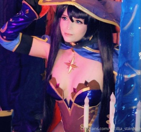 busty solo onlyfans best photos