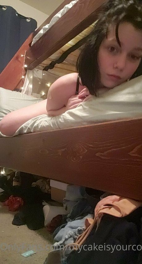 mycakeisyourconfectionto nudes star archive