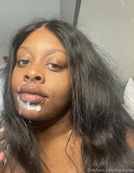 blonde wife onlyfans nice photo