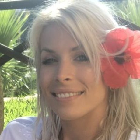 curly ebony onlyfans hd photos