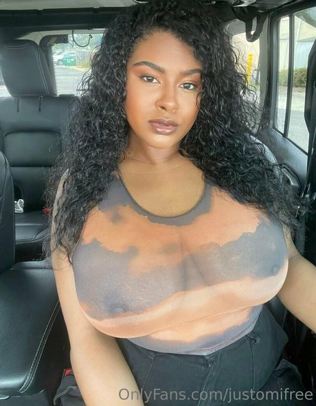 justomifree xxx model pics