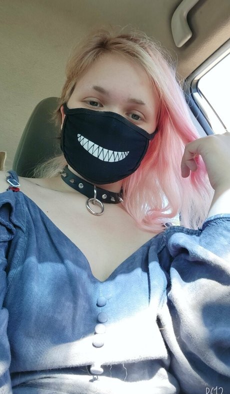 pwuppydove model naked images