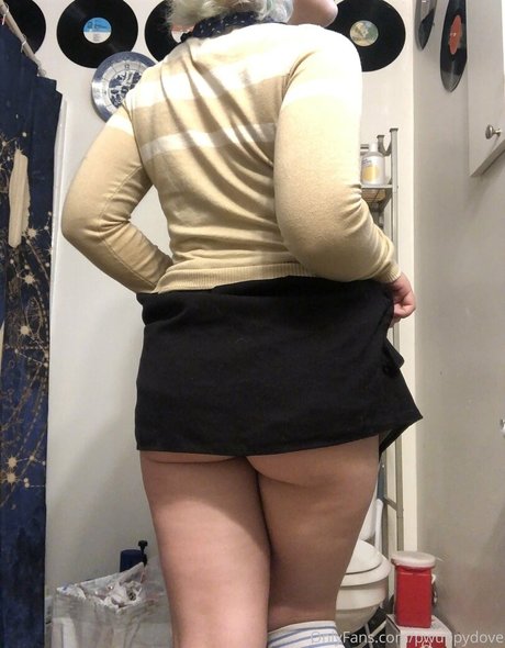 female popular onlyfans nudes galleries