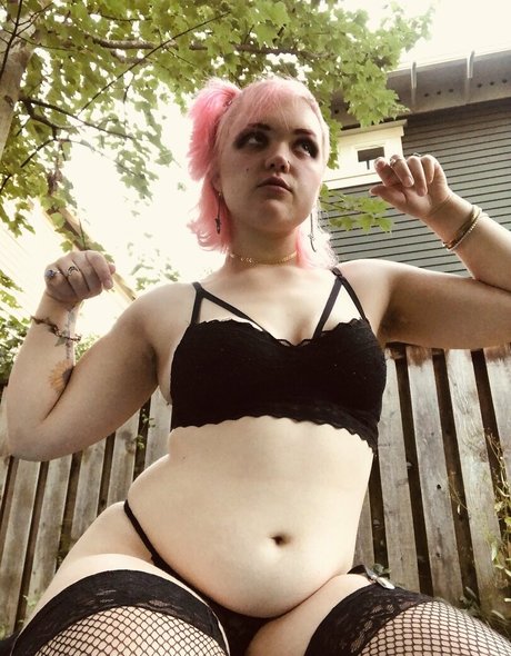 deep onlyfans hot naked gallery