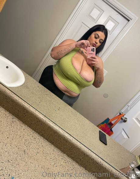 mami cremita beautiful star pic