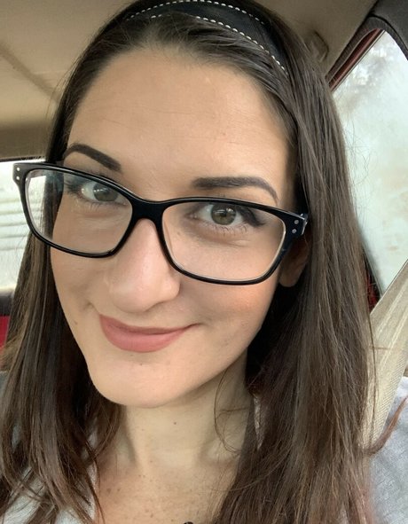 princess poppy pornstar top photos