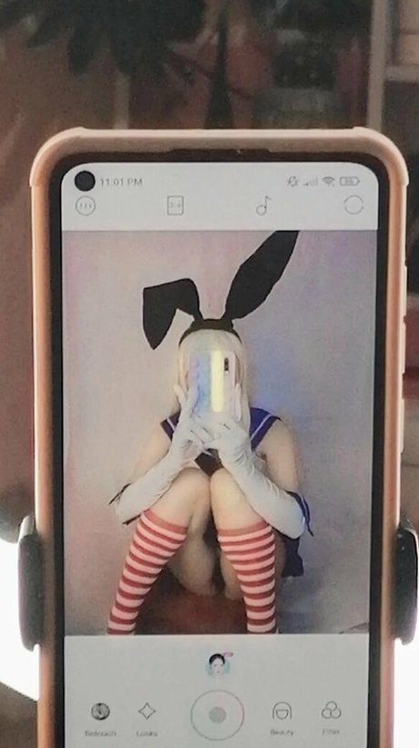 Echan_ sexy pornstar photo