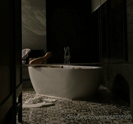 leather leggings onlyfans porno image