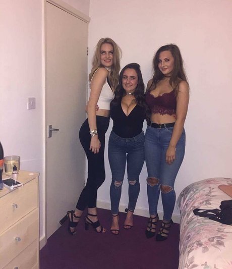 Tiffany Harrison perfect actress gallery