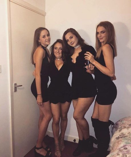 Tiffany Harrison beautiful star galleries