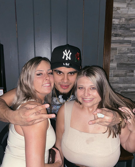 pool threesome onlyfans naked picture