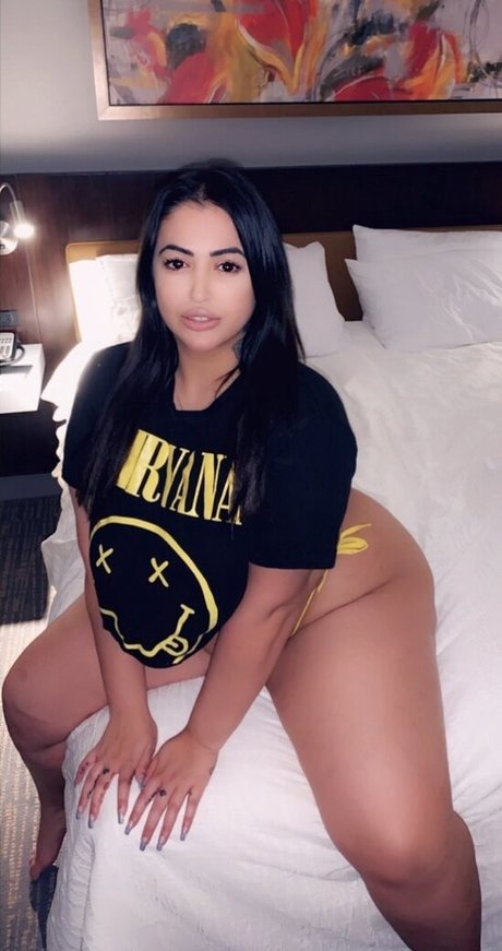 realdiamonddoll naked pornstar galleries