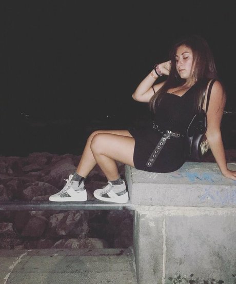 Jolanda Tummolillo nude star photo