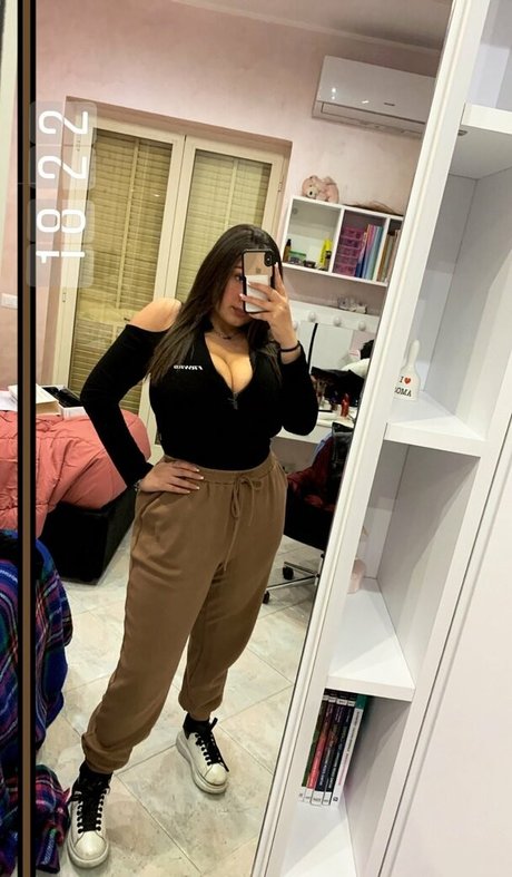 Jolanda Tummolillo pornstar exclusive archive