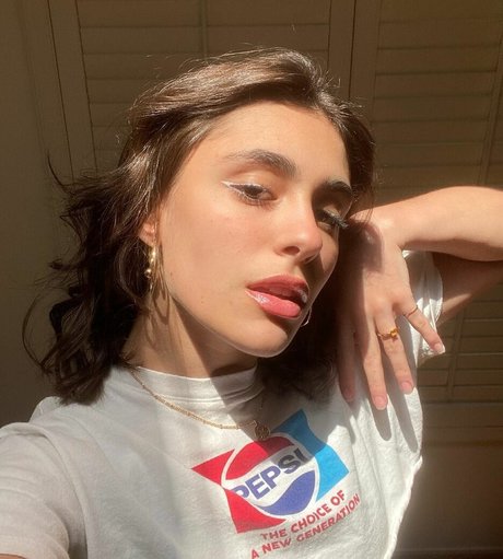 Yasmeen Fletcher star perfect pic