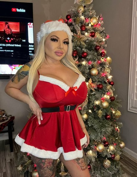 huge fake tits onlyfans free sex photo