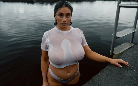 skinny milf onlyfans exclusive picture