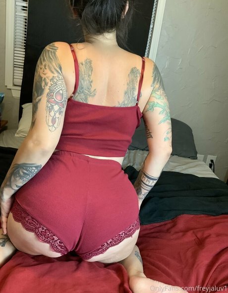 freyjaluv1 model high quality img