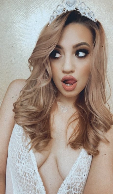 mouth onlyfans pornographic pictures