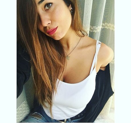 wife blowjob onlyfans xxx img