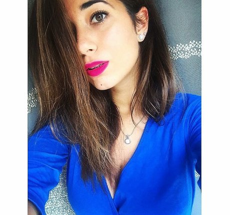 Paola Arena naked pornstar gallery