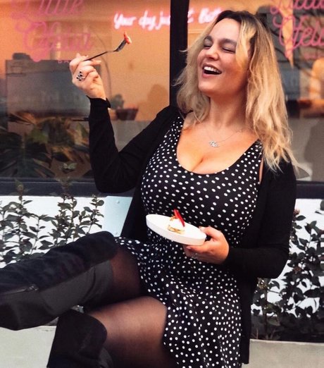 skinny milf onlyfans art xxx pic