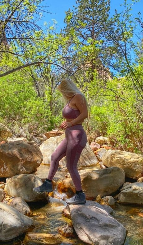 Nicolle A top actress pic