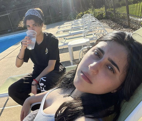 Jennmelon erotic actress photos