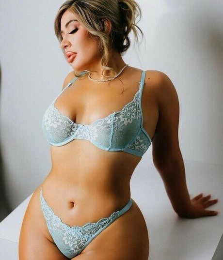 seeedollazz naked star pic