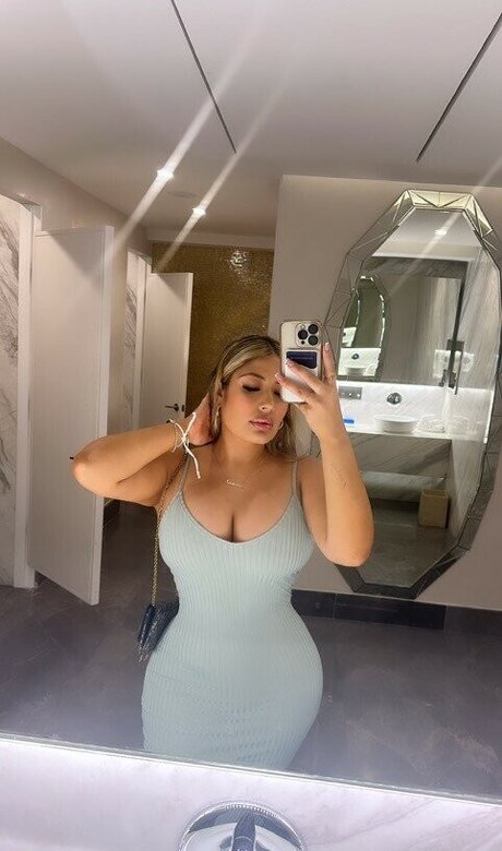 seeedollazz nudes pornstar picture