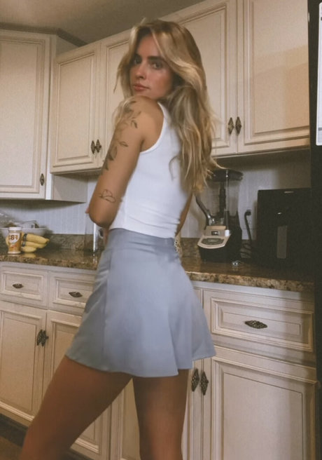 thatpineapplegirl actress images