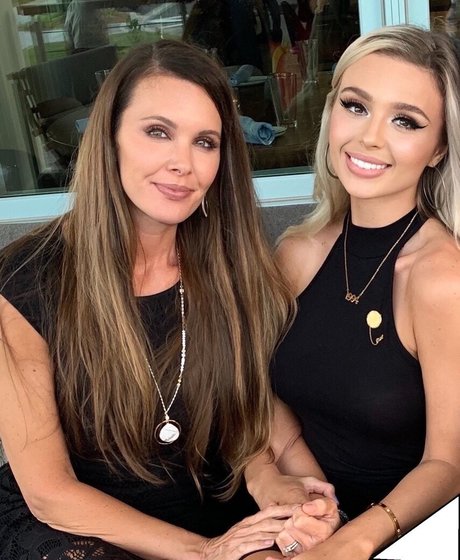 Martina Eliza top model pics