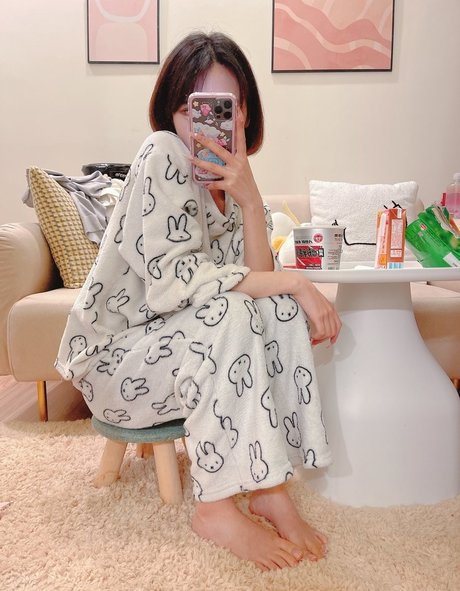 ShuishuiOuO sex actress pic