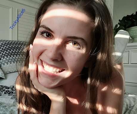 trickyalice free art actress photos