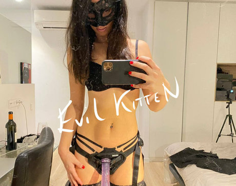 evilkitten xxx model archive