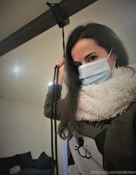 evilkitten hd pornstar photo