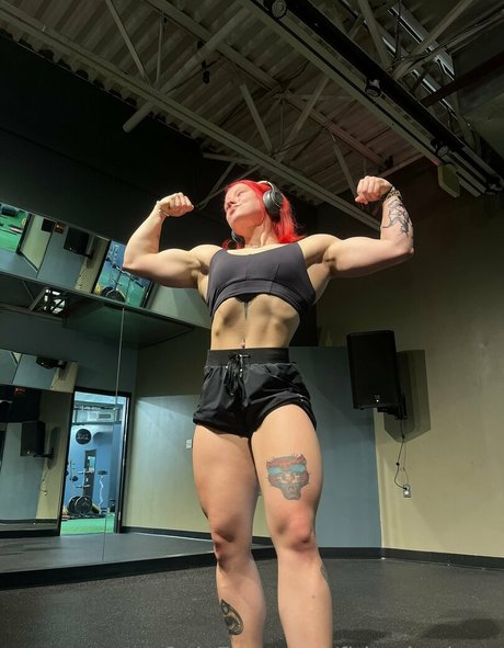 fitbycharlotte model adult photo