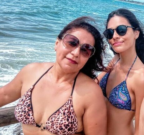 DeepNude App star sex images