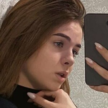 helo kitty model hd picture