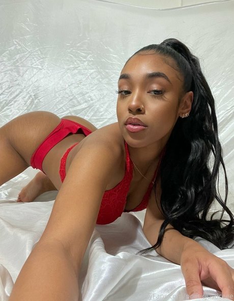 cocobutterbaby sexy pornstar picture