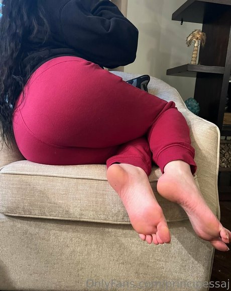 big tits free onlyfans art naked gallery