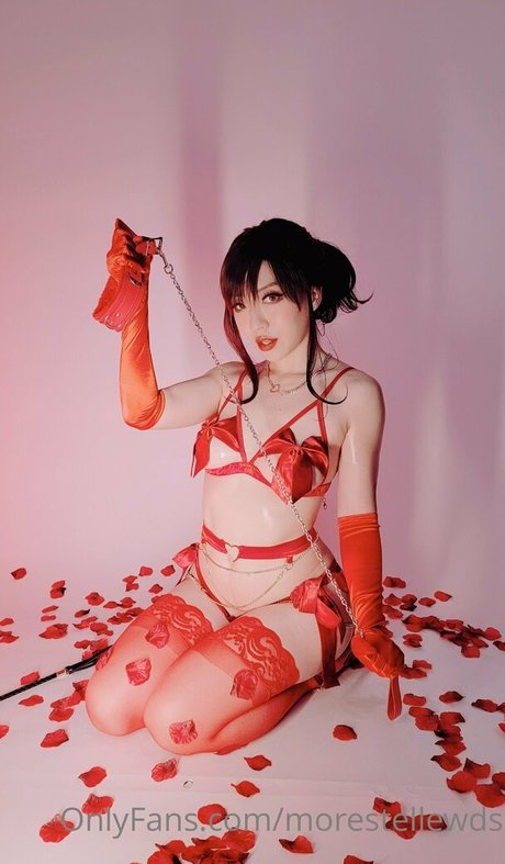 morestellewds star hot photo