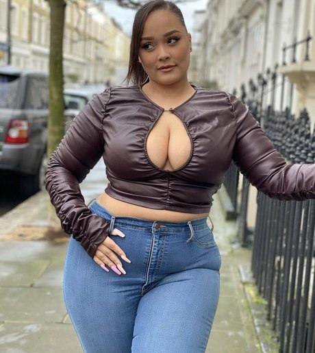 nerdy onlyfans erotic img