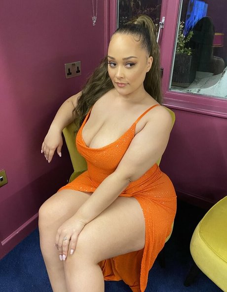 hot mature onlyfans sex galleries