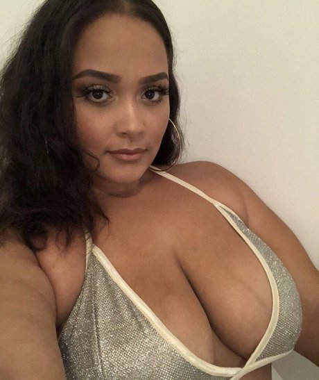 Natalie E Wade star best pic