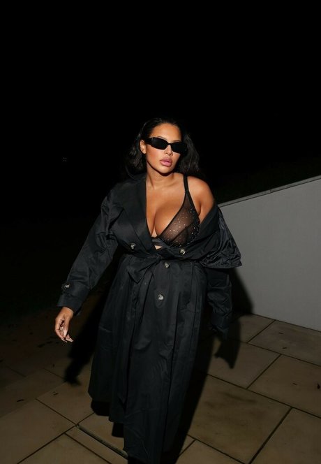 Chanelle Mauricette pornstar beautiful galleries