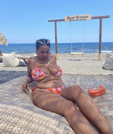 Chanelle Mauricette best pornstar img